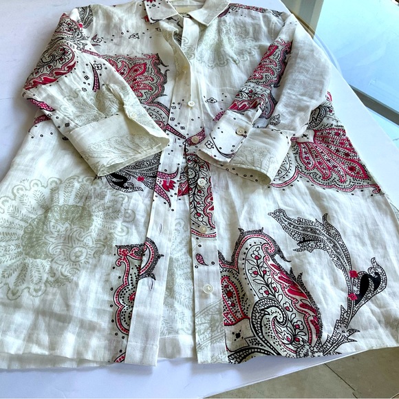 Nice and casual  100% linen top. - Picture 10 of 15